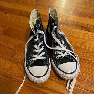 Black hightop converse